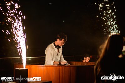 Mad Stash x Octave Songkran Opening Party ที่ Octave Rooftop Bar — photo 45