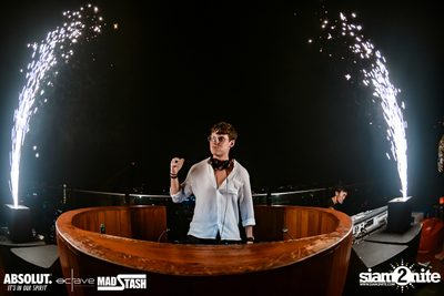 Mad Stash x Octave Songkran Opening Party ที่ Octave Rooftop Bar — photo 53