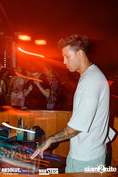 Mad Stash x Octave Songkran Opening Party ที่ Octave Rooftop Bar — photo 83
