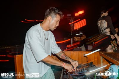Mad Stash x Octave Songkran Opening Party ที่ Octave Rooftop Bar — photo 93
