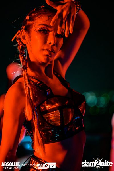 Mad Stash x Octave Songkran Opening Party ที่ Octave Rooftop Bar — photo 112