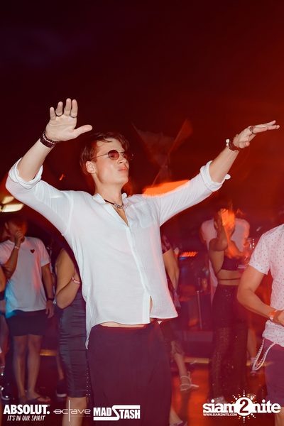 Mad Stash x Octave Songkran Opening Party ที่ Octave Rooftop Bar — photo 139