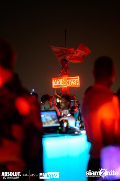 Mad Stash x Octave Songkran Opening Party ที่ Octave Rooftop Bar — photo 161
