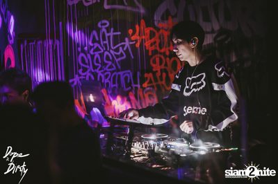 JAM feat. GENA DESOUZA / BOY LOMOSONIC / CHAMOOK SUCHANAN at Dope & Dirty — photo 45