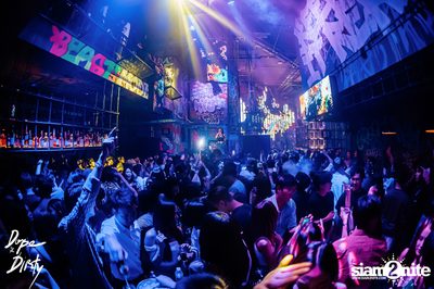 JAM feat. GENA DESOUZA / BOY LOMOSONIC / CHAMOOK SUCHANAN at Dope & Dirty — photo 62
