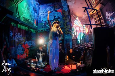 JAM feat. GENA DESOUZA / BOY LOMOSONIC / CHAMOOK SUCHANAN at Dope & Dirty — photo 83