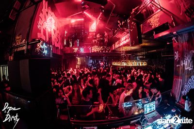 JAM feat. GENA DESOUZA / BOY LOMOSONIC / CHAMOOK SUCHANAN at Dope & Dirty — photo 110