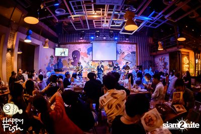 คอนเสิร์ต JEEP ft. First, KIN และ KIDDO ที่ Happy Fish Asiatique — photo 18