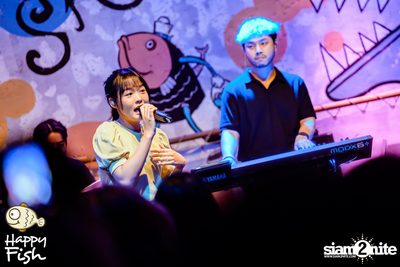 คอนเสิร์ต JEEP ft. First, KIN และ KIDDO ที่ Happy Fish Asiatique — photo 37