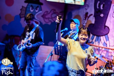 คอนเสิร์ต JEEP ft. First, KIN และ KIDDO ที่ Happy Fish Asiatique — photo 39