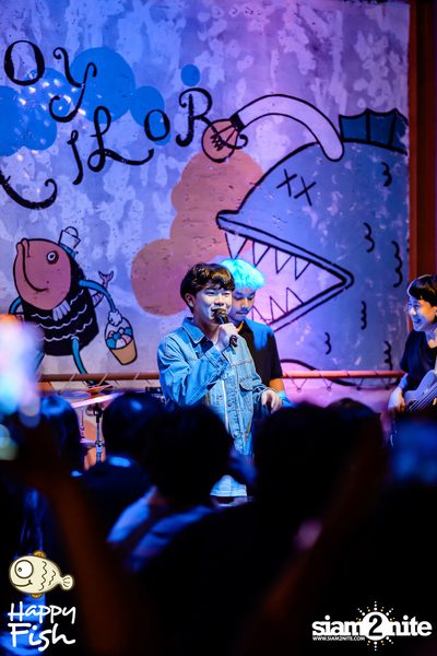 คอนเสิร์ต JEEP ft. First, KIN และ KIDDO ที่ Happy Fish Asiatique — photo 41
