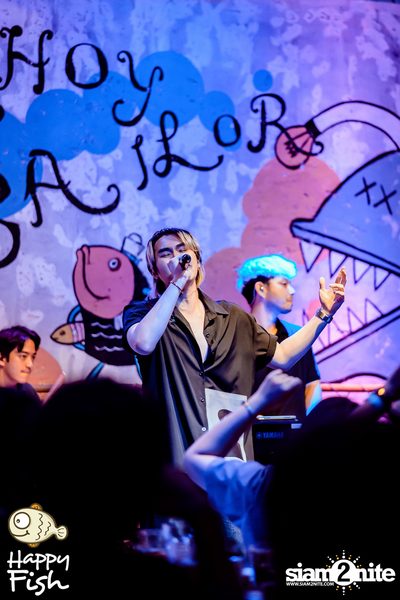 คอนเสิร์ต JEEP ft. First, KIN และ KIDDO ที่ Happy Fish Asiatique — photo 57
