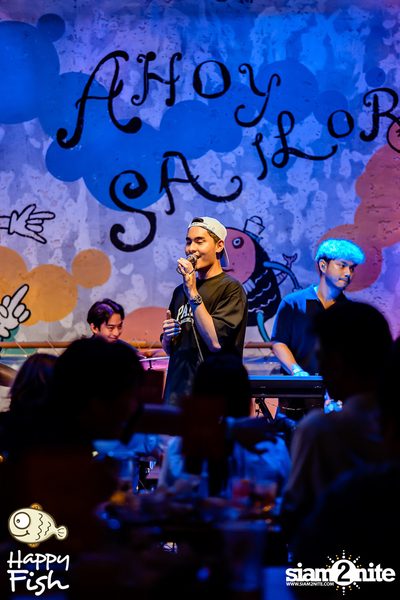คอนเสิร์ต JEEP ft. First, KIN และ KIDDO ที่ Happy Fish Asiatique — photo 68
