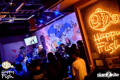 คอนเสิร์ต JEEP ft. First, KIN และ KIDDO ที่ Happy Fish Asiatique — photo 70