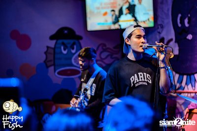 คอนเสิร์ต JEEP ft. First, KIN และ KIDDO ที่ Happy Fish Asiatique — photo 76