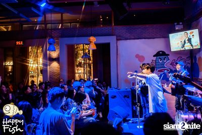 คอนเสิร์ต JEEP ft. First, KIN และ KIDDO ที่ Happy Fish Asiatique — photo 83