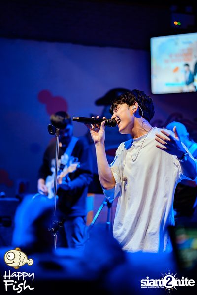 คอนเสิร์ต JEEP ft. First, KIN และ KIDDO ที่ Happy Fish Asiatique — photo 94