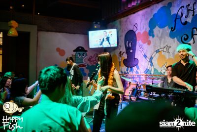 คอนเสิร์ต JEEP ft. First, KIN และ KIDDO ที่ Happy Fish Asiatique — photo 151