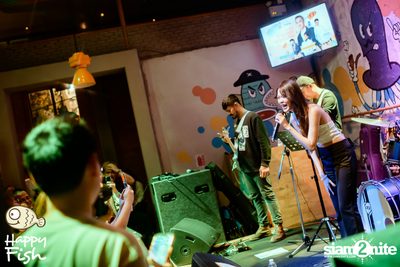 คอนเสิร์ต JEEP ft. First, KIN และ KIDDO ที่ Happy Fish Asiatique — photo 154