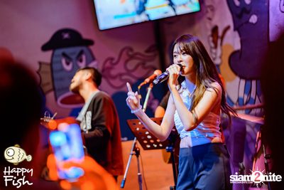 คอนเสิร์ต JEEP ft. First, KIN และ KIDDO ที่ Happy Fish Asiatique — photo 160