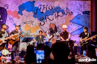 คอนเสิร์ต JEEP ft. First, KIN และ KIDDO ที่ Happy Fish Asiatique — photo 161
