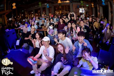 คอนเสิร์ต JEEP ft. First, KIN และ KIDDO ที่ Happy Fish Asiatique — photo 211