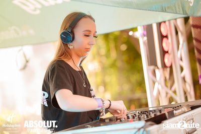 Answer Techno Pool Party at Holiday Inn Sukhumvit  — photo 24