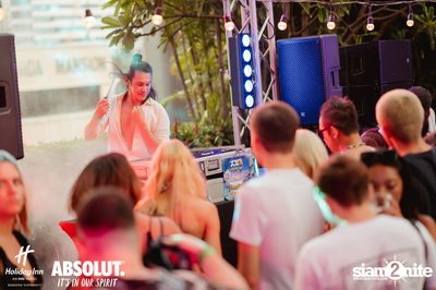 Answer Techno Pool Party at Holiday Inn Sukhumvit  — photo 97