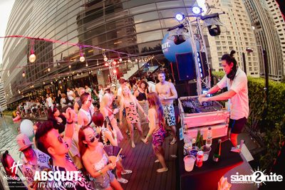 Answer Techno Pool Party at Holiday Inn Sukhumvit  — photo 100