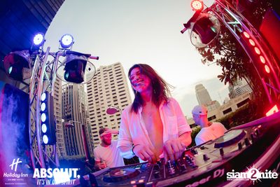 Answer Techno Pool Party at Holiday Inn Sukhumvit  — photo 136