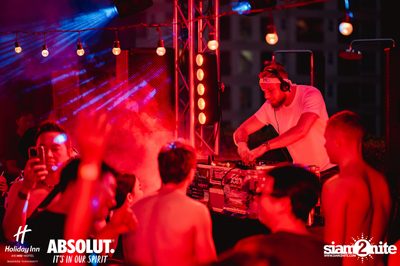 Answer Techno Pool Party at Holiday Inn Sukhumvit  — photo 141