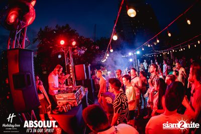 Answer Techno Pool Party at Holiday Inn Sukhumvit  — photo 154