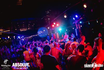Answer Techno Pool Party at Holiday Inn Sukhumvit  — photo 199