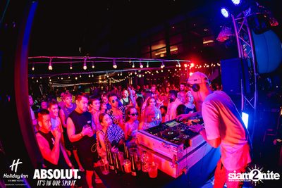 Answer Techno Pool Party at Holiday Inn Sukhumvit  — photo 202