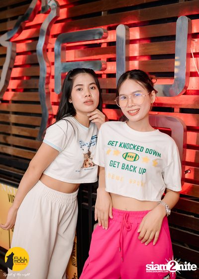 Ink Waruntorn at Fullmoon Terrace & Bar — photo 9