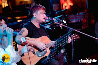Ink Waruntorn at Fullmoon Terrace & Bar — photo 17