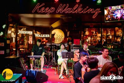 Ink Waruntorn at Fullmoon Terrace & Bar — photo 19
