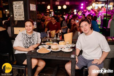 Ink Waruntorn at Fullmoon Terrace & Bar — photo 31