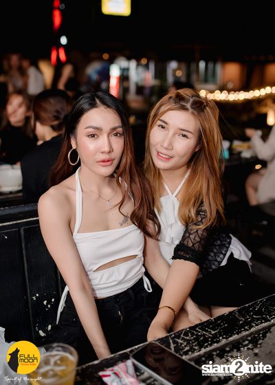 Ink Waruntorn at Fullmoon Terrace & Bar — photo 59