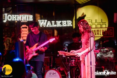 Ink Waruntorn at Fullmoon Terrace & Bar — photo 97