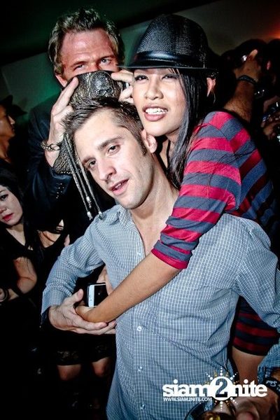 SUK 11 CLUB CRAWL — photo 111