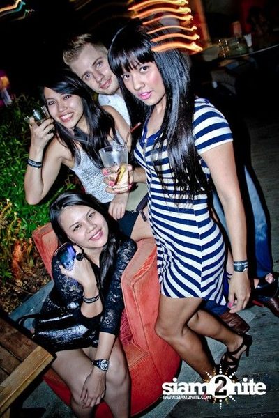 SUK 11 CLUB CRAWL — photo 99