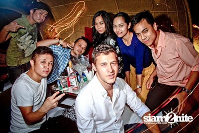 SUK 11 CLUB CRAWL — photo 29