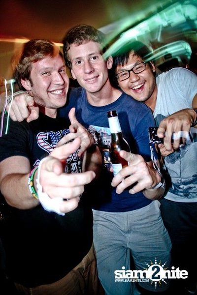 SUK 11 CLUB CRAWL — photo 37