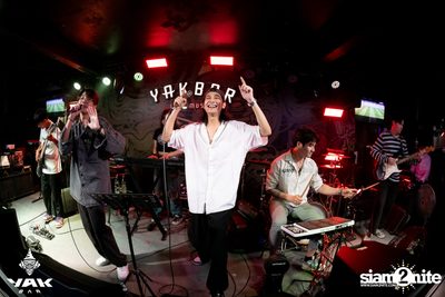 Burin Concert at Yak Bar — photo 42