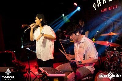 Burin Concert at Yak Bar — photo 48