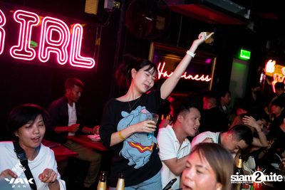 Burin Concert at Yak Bar — photo 56
