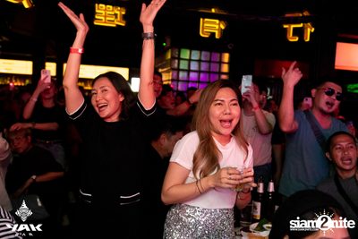 Burin Concert at Yak Bar — photo 118