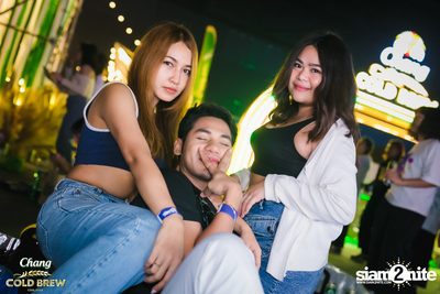 Hit Jud Jud by Fungjai at Union Hall — photo 318