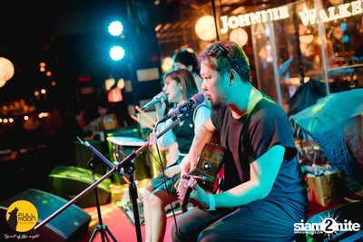 ภาพบรรยากาศคอนเสิร์ต Klear ที่ร้าน Fullmoon Terrace & Bar — photo 22